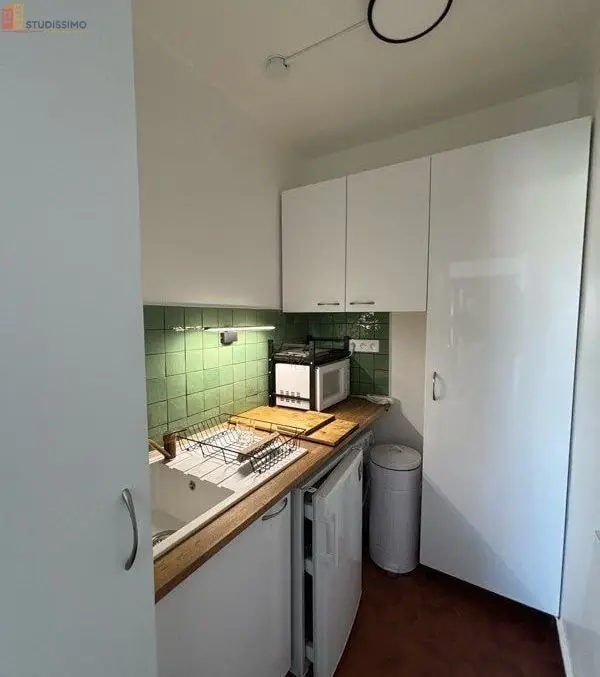 Studio meublé 32m² Neuilly-sur-Seine - Dernier étage, lumineux - Photo 8
