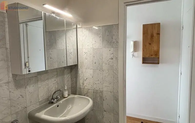 Studio meublé 32m² Neuilly-sur-Seine - Dernier étage, lumineux - Photo 5