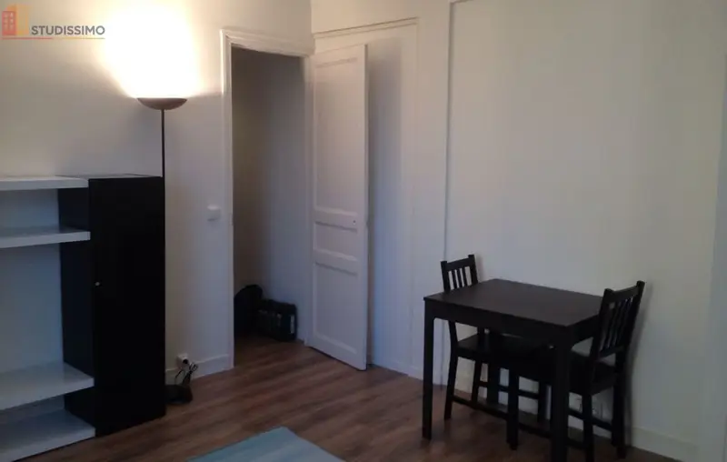 Studio meublé 29m² Issy-les-Moulineaux - Meublé, 5e étage - Photo 3