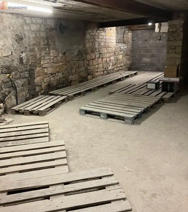 Studio 130m² Vittel 88800 - Photo 1
