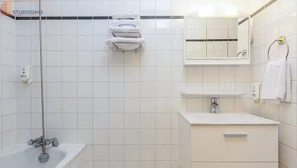 Studio meublé 18m² Courbevoie - Meublé, lumineux - Photo 4