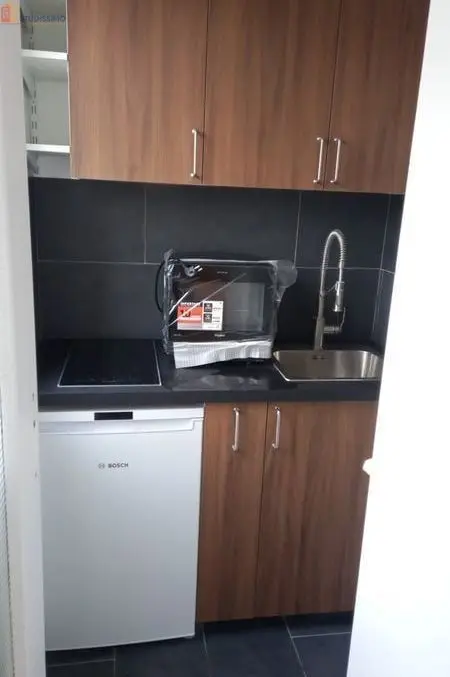 Studio meublé 22m² Boulogne-Billancourt - Meublé, 3e étage - Photo 3