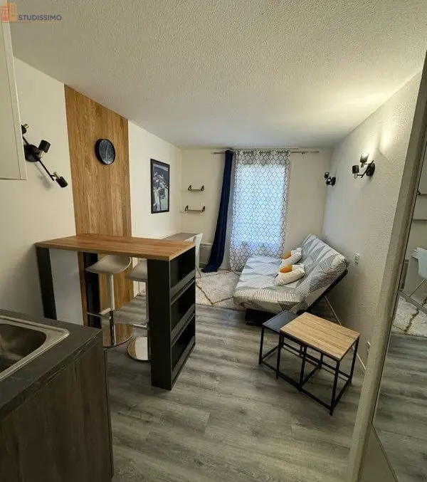 Studio meublé 17m² Courbevoie - Faubourg de l’Arche, lumineux - Photo 1