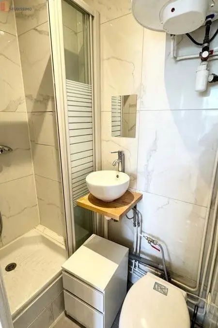 Studio 14m² Neuilly-sur-Seine - Meublé, proche Pont de Neuilly - Photo 1