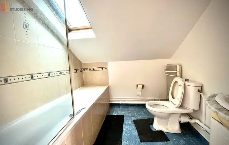 Studio meublé 15m² Nanterre - Proche La Défense, belle surface - Photo 8