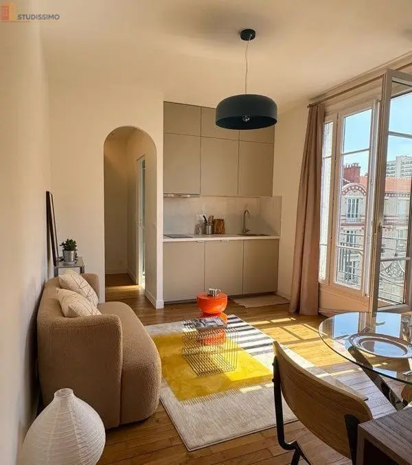 Studio meublé 24m² Courbevoie - Coin nuit, grand dressing - Photo 15