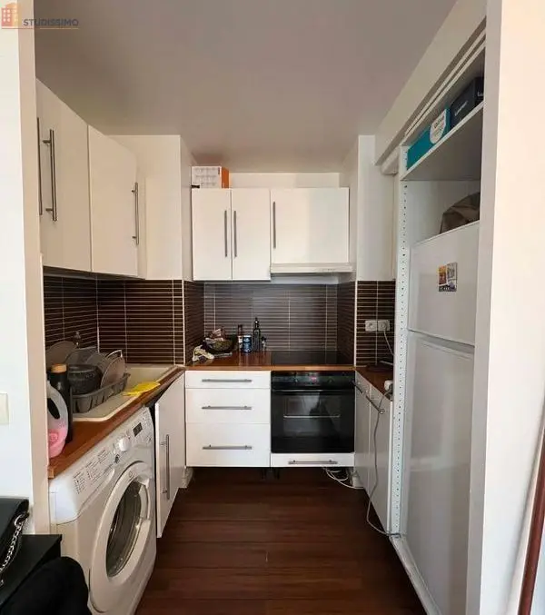 Studio meublé 28m² Courbevoie - Grand, étage élevé - Photo 3