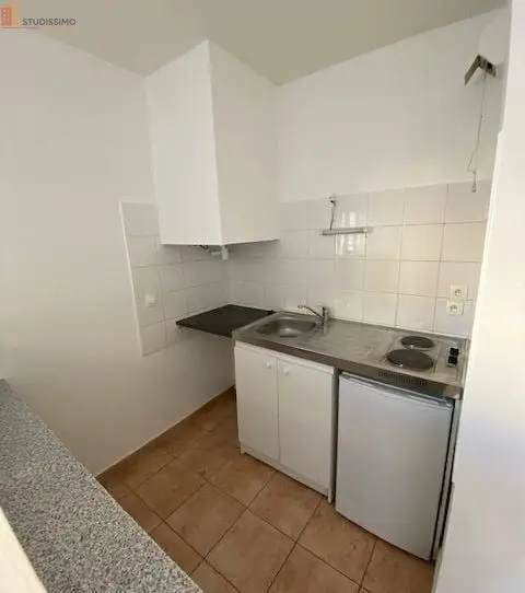 Studio 32m² Bourg-la-Reine - Avenue du Général Leclerc - Photo 8
