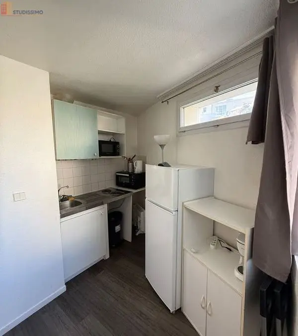 Studio meublé 28m² Courbevoie La Défense - Proche métro, lumineux - Photo 3
