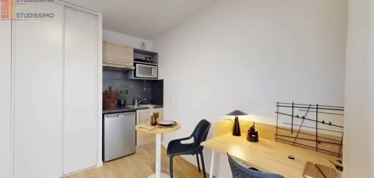 Studio meublé 19m² Fontenay-aux-Roses - Meublé, 6e étage - Photo 4