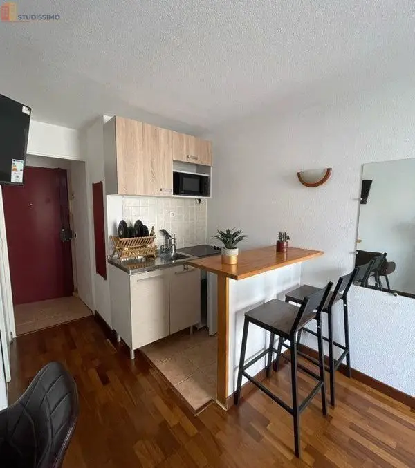 Studio meublé 20m² Courbevoie - Faubourg de l’Arche, lumineux - Photo 4