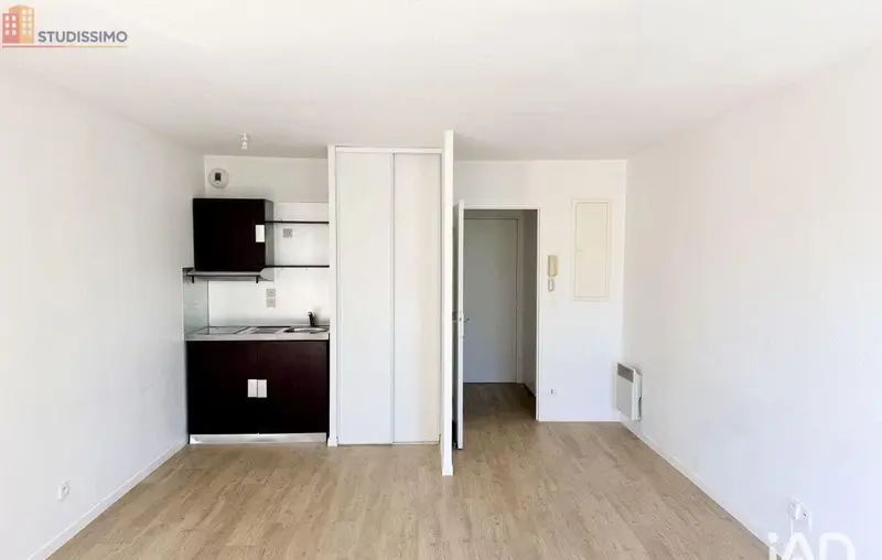 Studio 30m² Sens 89100 - Photo 7