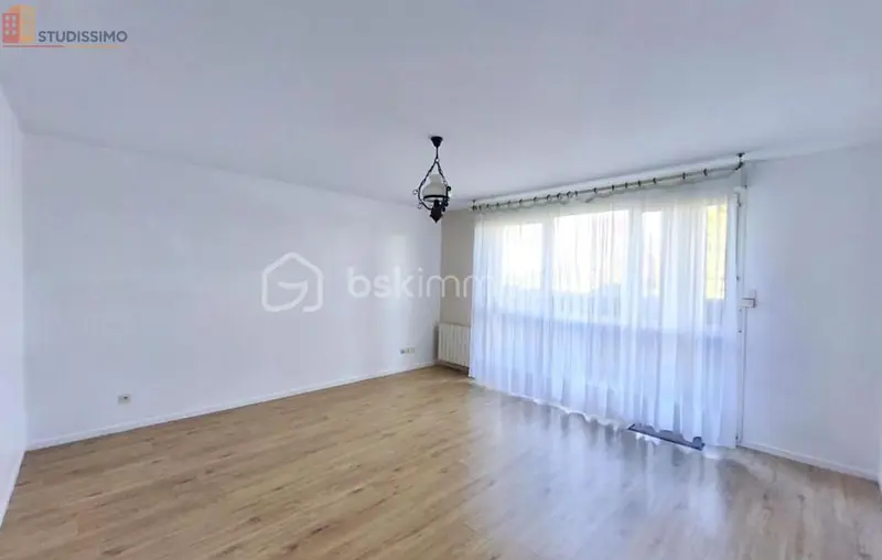 Studio 33m² Thorigny-sur-Oreuse - Lumineux - Photo 8