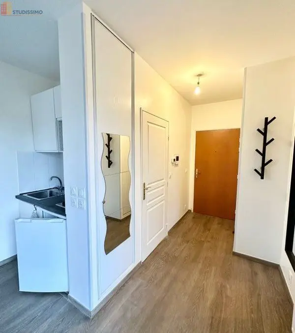 Studio meublé 23m² Courbevoie - Cave, Faubourg de l'Arche - Photo 7