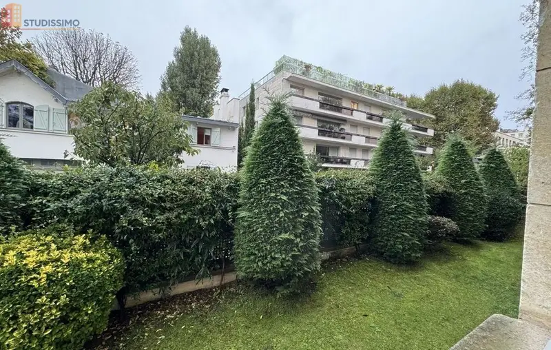 Studio meublé 18m² Neuilly-sur-Seine - Meublé, 1er étage - Photo 9