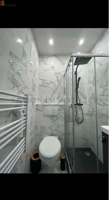Studio meublé 12m² Neuilly-sur-Seine - Meublé, calme - Photo 2