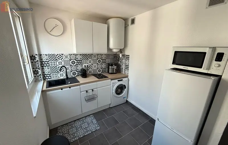 Studio meublé 30m² Nanterre - Rénové, calme et parking - Photo 7