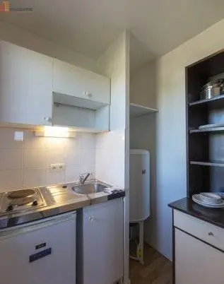 Studio meublé 21m² Rueil-Malmaison - 5e étage, lumineux - Photo 3
