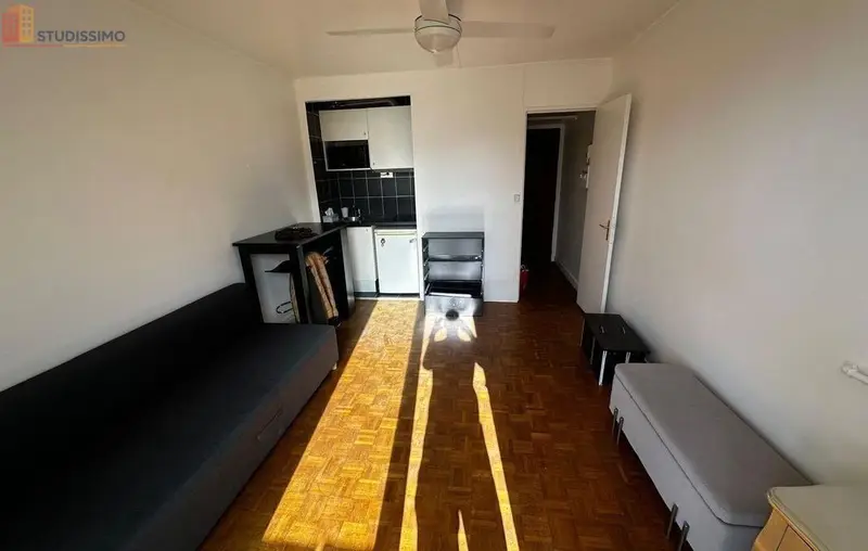 Studio 19m² Neuilly-sur-Seine - 2e étage, lumineux - Photo 2