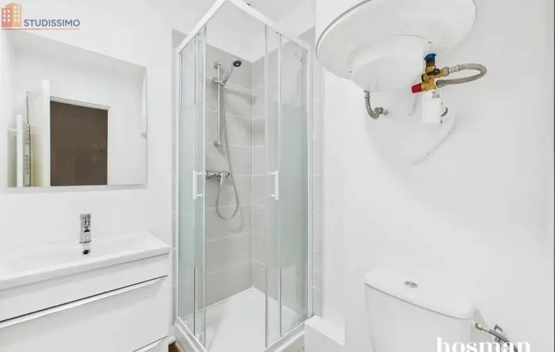 Studio meublé 23m² Saint-Cloud - Cour aménagée - Photo 8