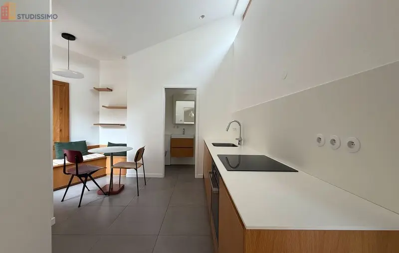 Studio meublé 27m² Suresnes - Meublé, DPE B - Photo 3
