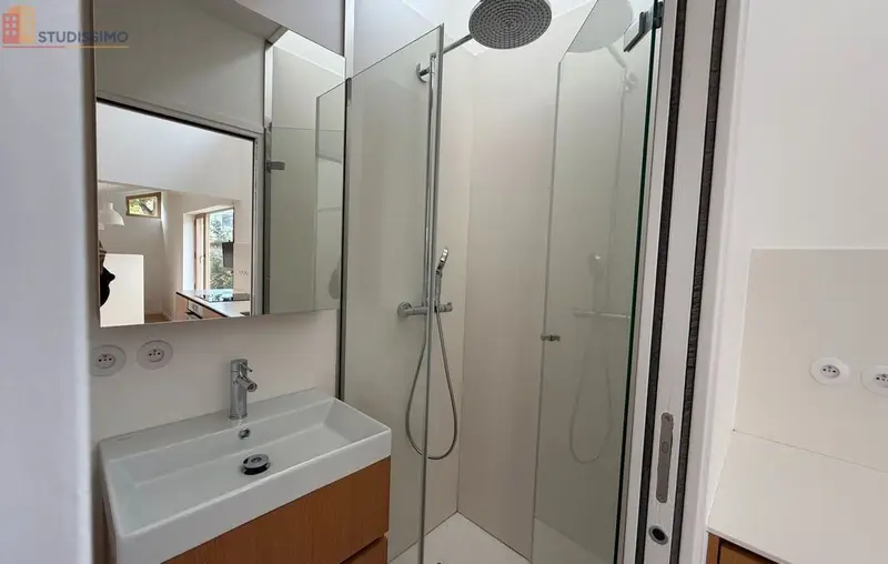 Studio meublé 27m² Suresnes - Meublé, DPE B - Photo 2