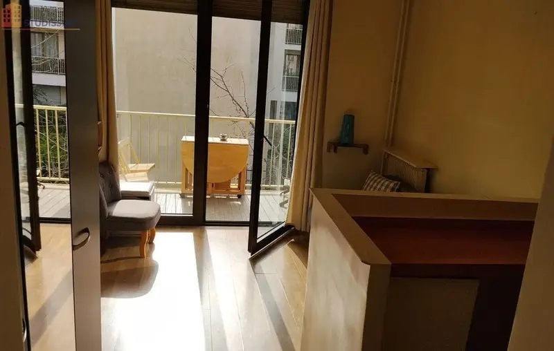 Studio 19m² Neuilly-sur-Seine - Lumineux, balcon - Photo 1