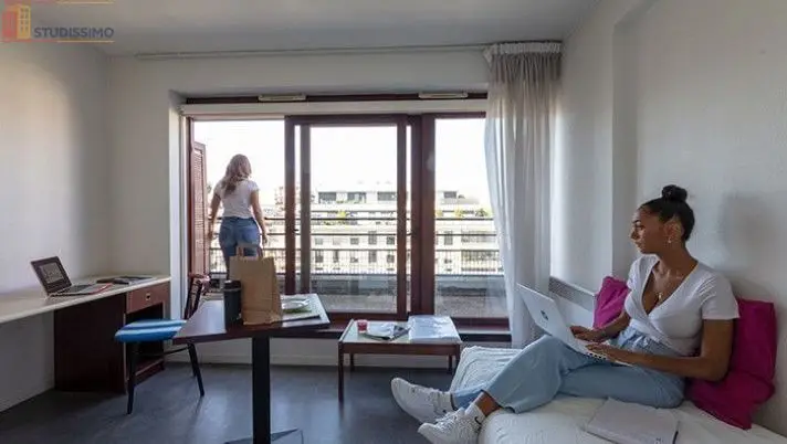 Studio meublé 18m² Boulogne-Billancourt - Lumineux, 8e étage - Photo 2