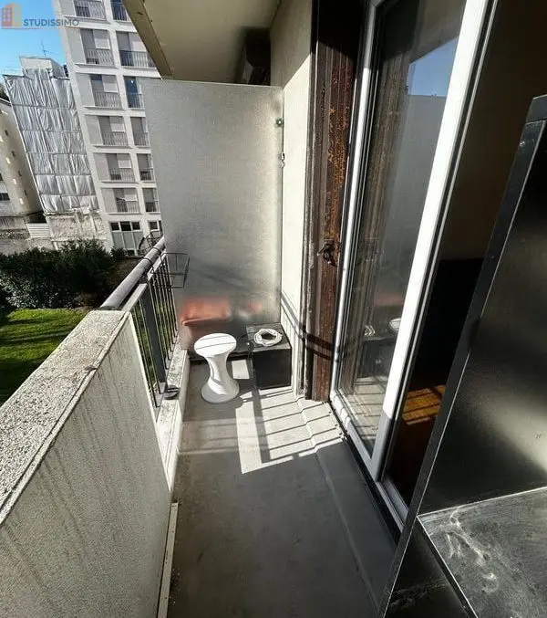 Studio meublé 19m² Neuilly-sur-Seine - Meublé, 2e étage - Photo 2