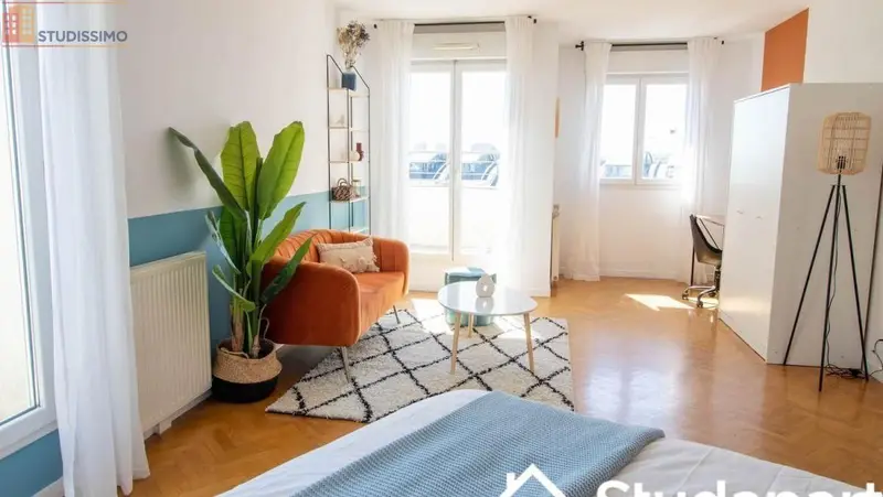 Studio meublé 13m² Saint-Denis - Étage élevé, DPE A - Photo 9