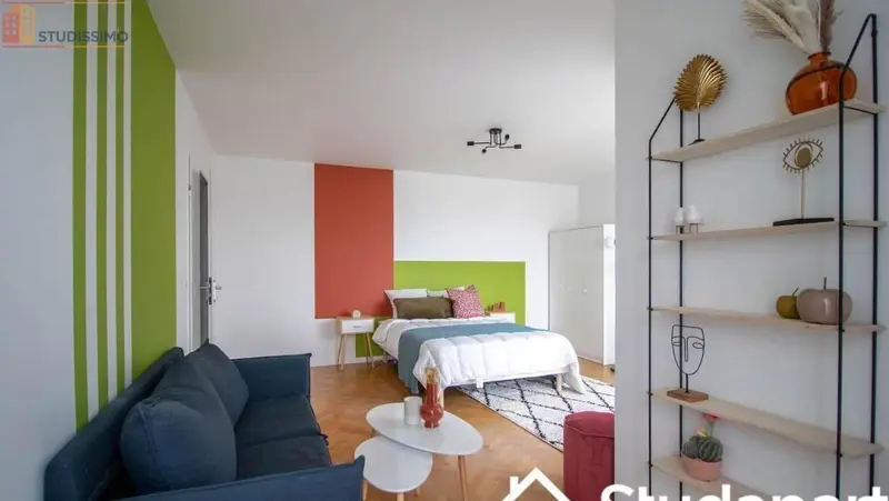 Studio 14m² Saint-Denis 93210 - Meublé, étage élevé - Photo 1