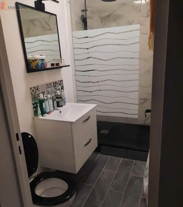 Studio meublé 32m² Coubron - Meublé, DPE D - Photo 4