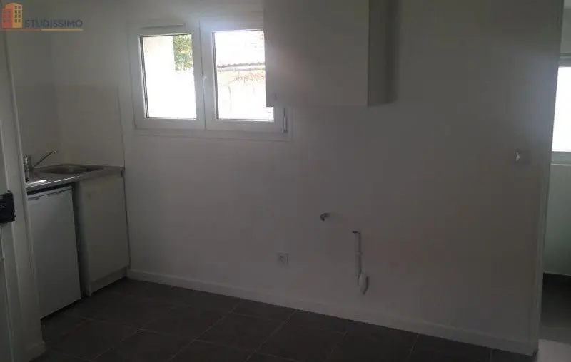 Studio 23m² Saint-Denis 93200 - Meublé, lumineux - Photo 5