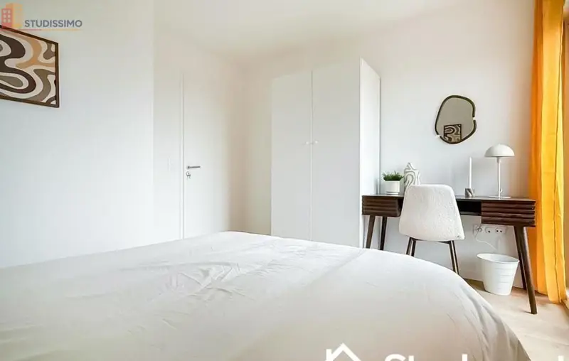Studio 11m² Saint-Denis 93200 - Meublé, étage élevé - Photo 4