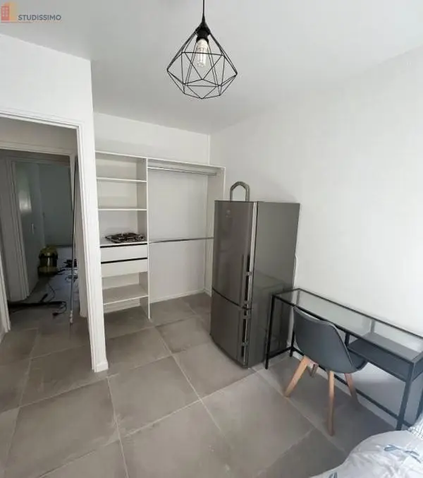 Studio meublé 11m² Épinay-sur-Seine - Meublé, 11m² - Photo 3