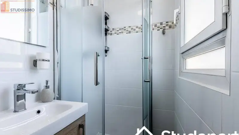 Studio meublé 12m² Noisy-le-Sec - Calme, 4e étage - Photo 2