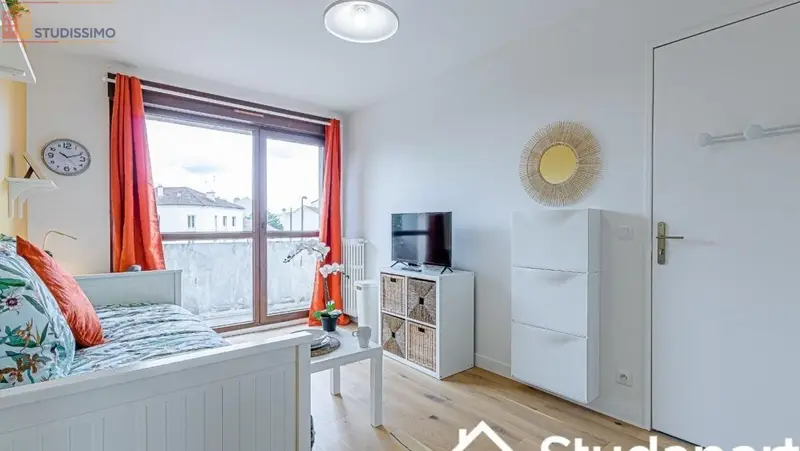 Studio meublé 12m² Le Bourget - Calme, lumineux - Photo 8