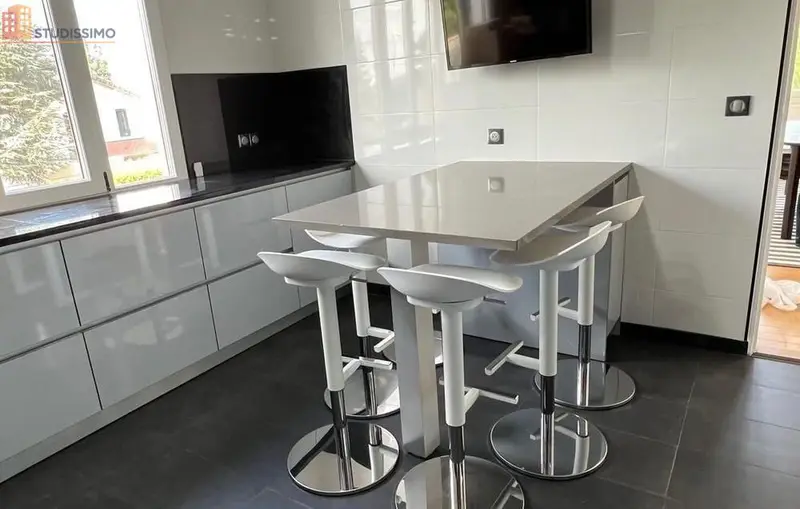 Studio 20m² Neuilly-Plaisance - Meublé - Photo 10