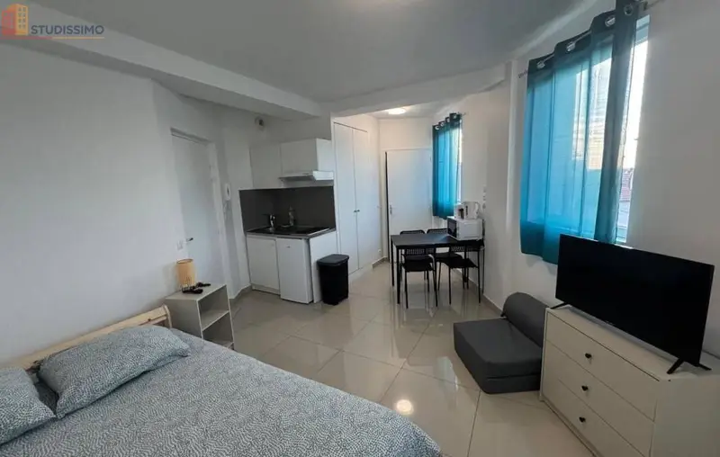 Studio 20m² Montfermeil - - Photo 10