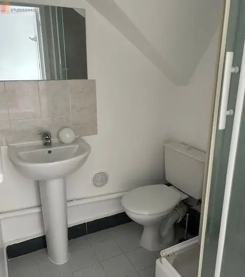Studio 16m² Villepinte - Meublé, DPE F - Photo 2