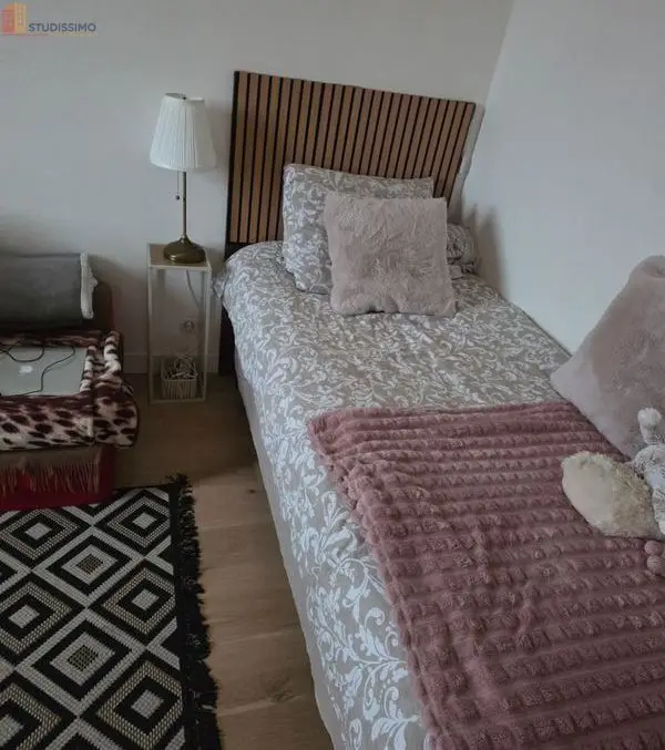 Studio meublé 16m² Aubervilliers - Rénové, bien desservi - Photo 5