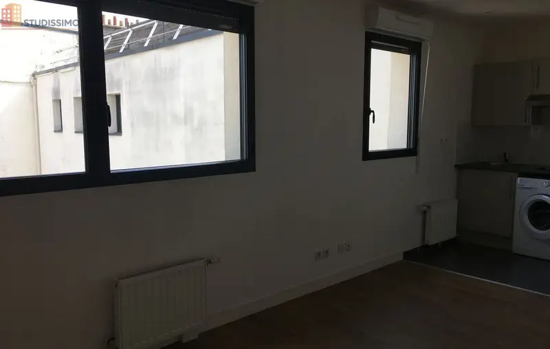 Studio 29m² Saint-Ouen-sur-Seine - Dernier étage, proche métro - Photo 1