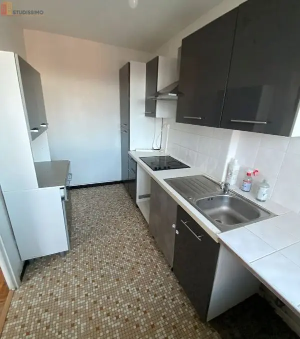 Studio 40m² Le Raincy - Balcon, vue dégagée - Photo 1