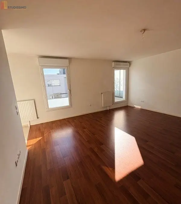 Studio 38m² Saint-Denis - Grand et lumineux - Photo 11