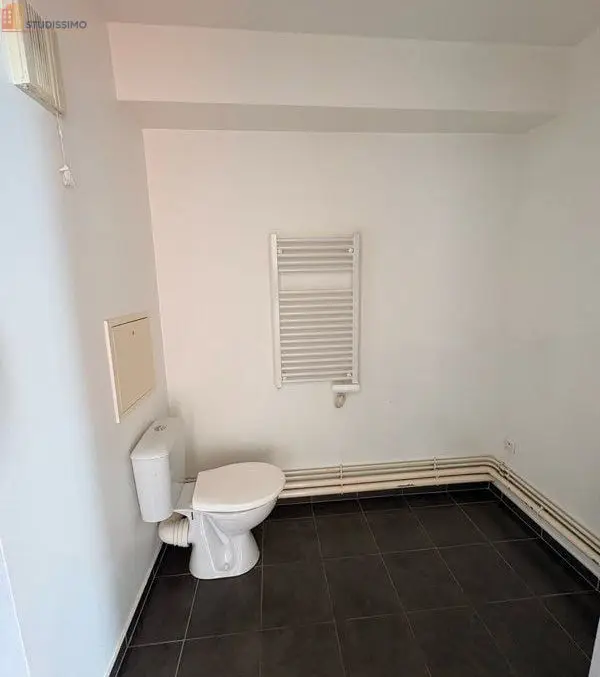 Studio 38m² Saint-Denis - Grand et lumineux - Photo 6
