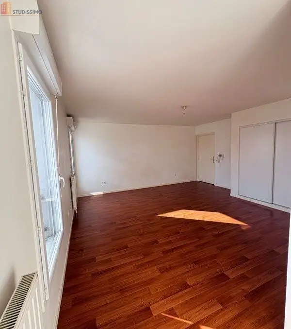 Studio 38m² Saint-Denis - Grand et lumineux - Photo 2