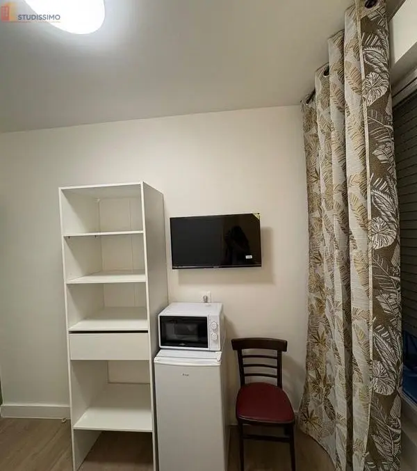 Studio meublé 9m² Le Bourget - Simple ou double, 1er étage - Photo 6