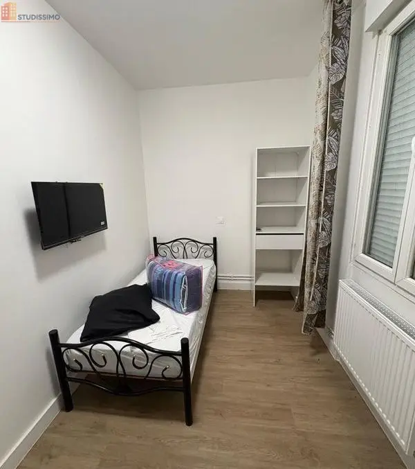 Studio meublé 9m² Le Bourget - Simple ou double, 1er étage - Photo 2