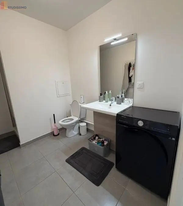 Studio 42m² Villepinte - Place de parking, lumineux - Photo 1