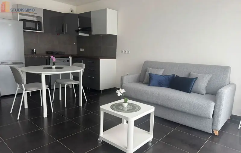 Studio meublé 32m² Noisy-le-Grand - Meublé, 2e étage - Photo 5